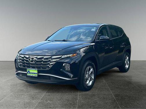 2022 Hyundai TUCSON SE