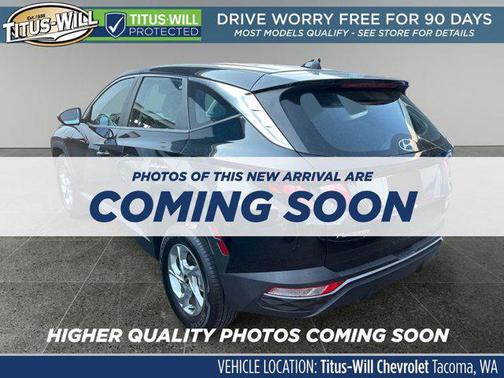 2022 Hyundai TUCSON SE