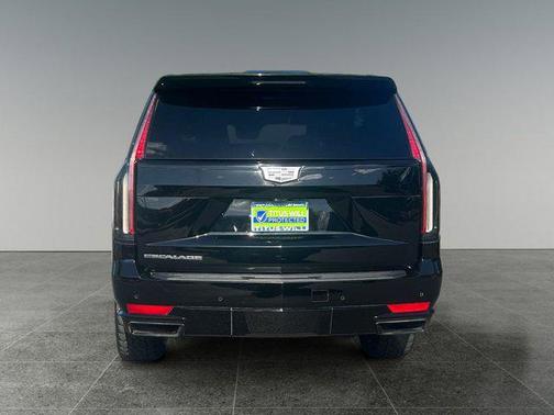 2021 Cadillac Escalade ESV Sport Platinum