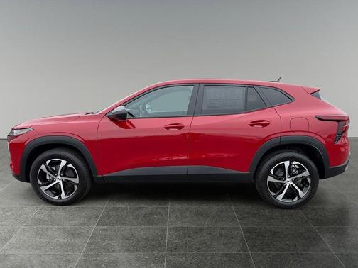 Apex Red 2026 Chevrolet Trax FWD 1RS
