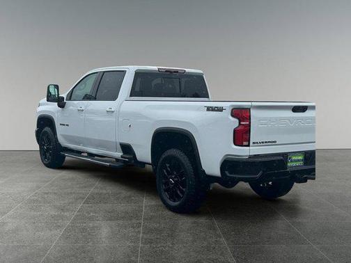 2025 Chevrolet Silverado 3500 LTZ