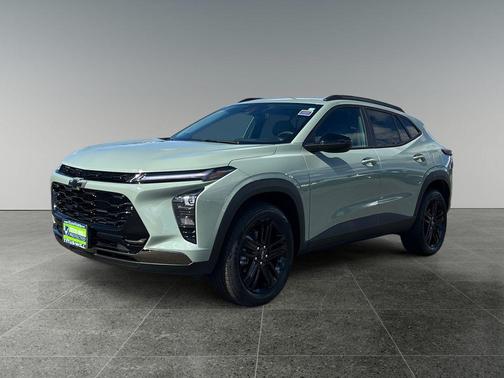 Cacti Green 2026 Chevrolet Trax FWD ACTIV