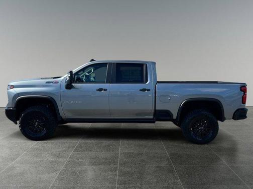 2025 Chevrolet Silverado 2500 4WD Crew Cab Standard Bed ZR2