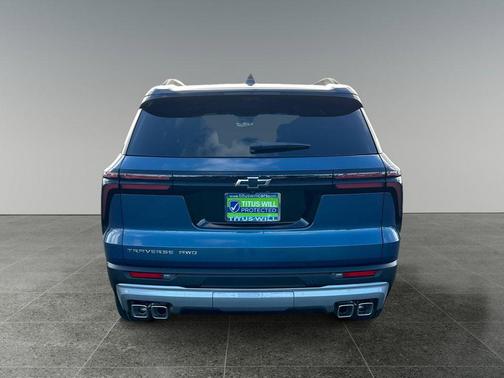 Lakeshore Blue Metallic 2026 Chevrolet Traverse LT