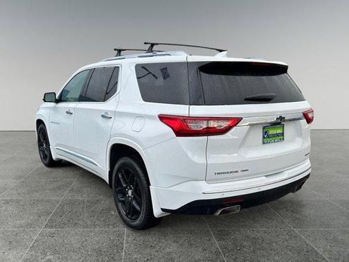 2021 Chevrolet Traverse Premier