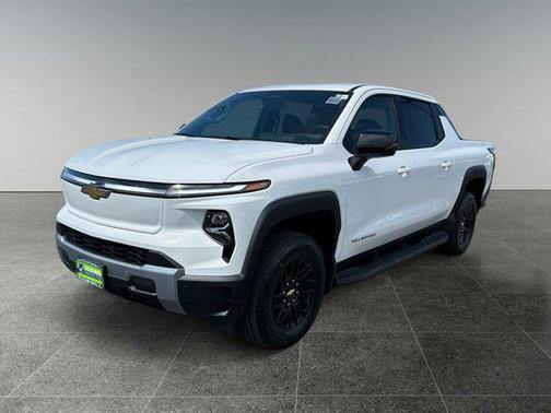 2025 Chevrolet Silverado EV LT