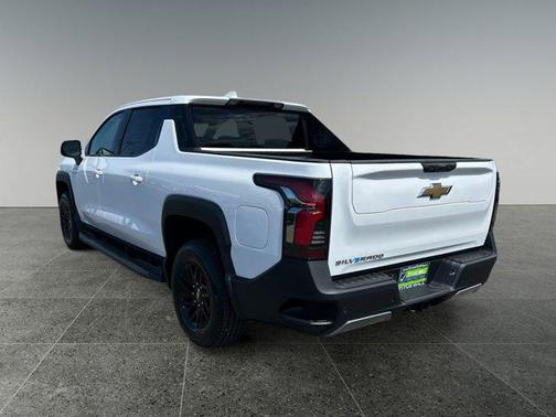 2025 Chevrolet Silverado EV LT