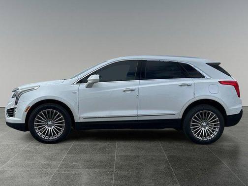 2017 Cadillac XT5 Platinum