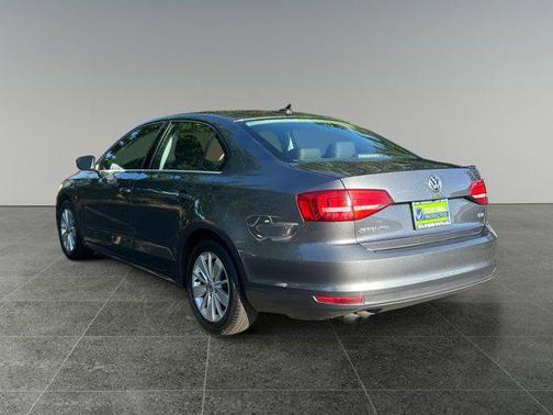 2015 Volkswagen Jetta Auto SE w/Connectivity