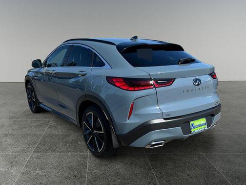 2023 INFINITI QX55 LUXE