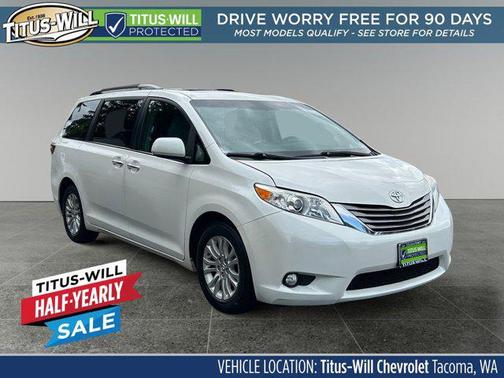 2017 Toyota Sienna XLE