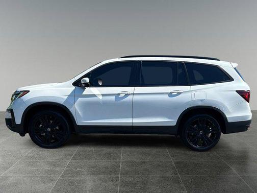 2021 Honda Pilot AWD Black Edition