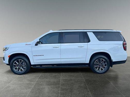 2023 Chevrolet Suburban 4WD Z71
