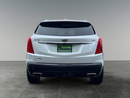 2017 Cadillac XT5 Platinum