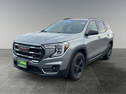 2023 GMC Terrain AWD AT4