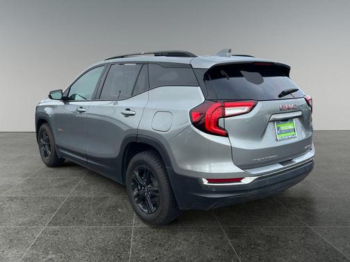 2023 GMC Terrain AWD AT4