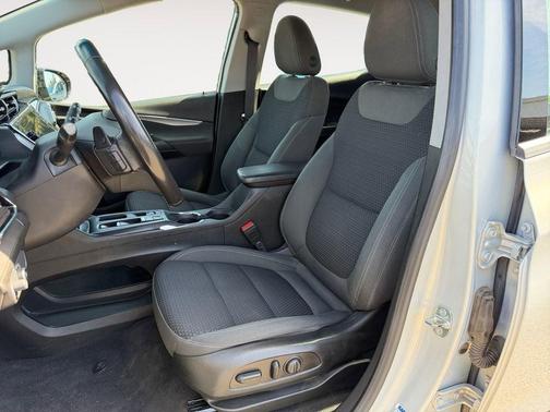 Silver Flare Metallic 2022 Chevrolet Bolt EV FWD 1LT