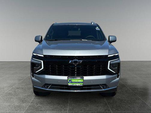 2025 Chevrolet Suburban LT