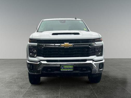 2025 Chevrolet Silverado 3500 LT