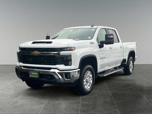 2025 Chevrolet Silverado 3500 LT