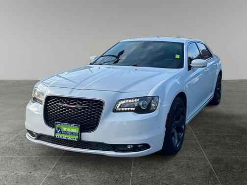 2022 Chrysler 300 S