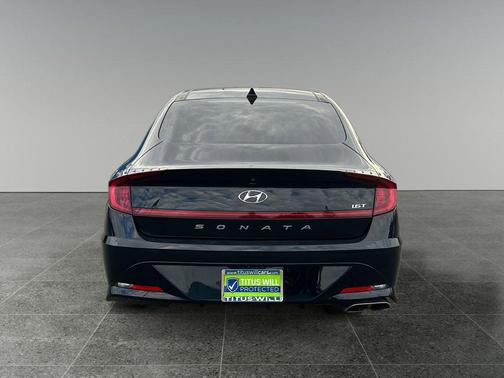 Phantom Black 2022 Hyundai SONATA SEL Plus