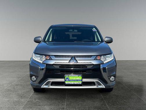 2019 Mitsubishi Outlander ES