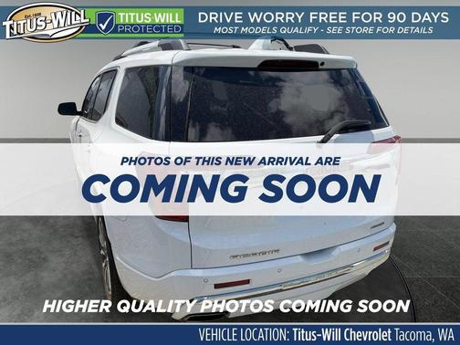 Summit White 2022 GMC Acadia Denali