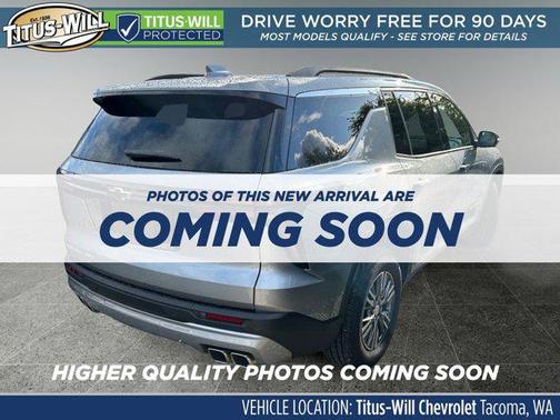 2025 Chevrolet Traverse LT