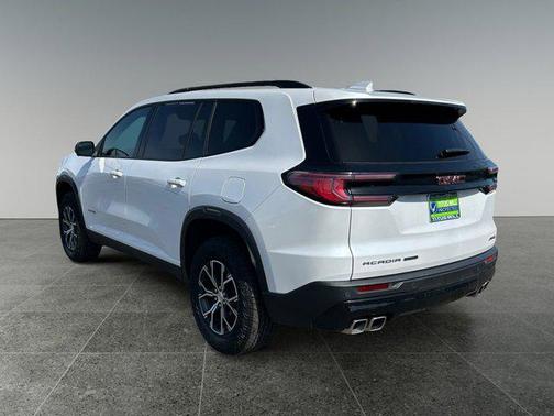 2024 GMC Acadia AWD AT4