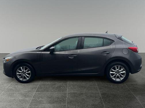 2018 Mazda Mazda3 Sport