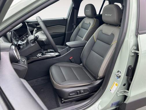 Cacti Green 2026 Chevrolet Trax FWD ACTIV