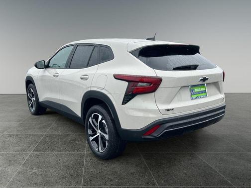 2026 Chevrolet Trax FWD 1RS