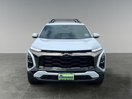 Polar White Tricoat 2026 Chevrolet Equinox AWD ACTIV