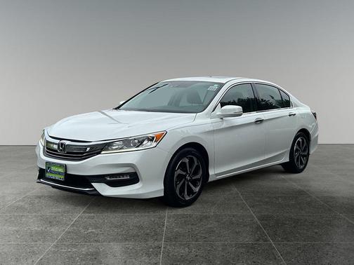 2017 Honda Accord EX-L w/Navigation & Honda Sensing