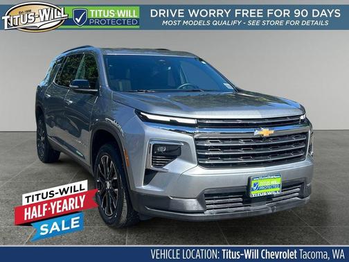 Sterling Gray Metallic 2025 Chevrolet Traverse LT