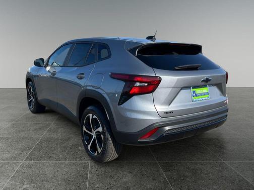 2026 Chevrolet Trax FWD 1RS