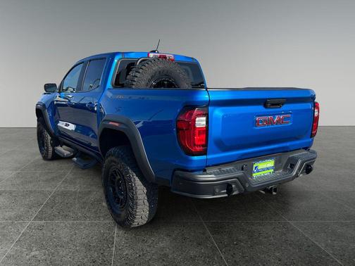 2024 GMC Canyon AT4X