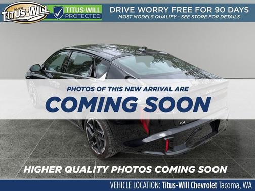 Aurora Black Pearl 2025 Kia K4 GT-Line
