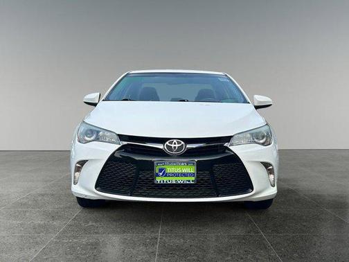 2016 Toyota Camry XLE