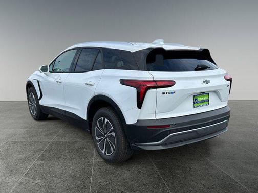 2025 Chevrolet Blazer EV eAWD LT