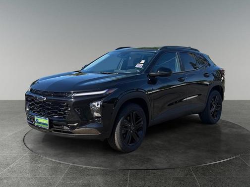 Mosaic Black Metallic 2026 Chevrolet Trax ACTIV