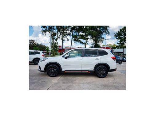 Crystal White Pearl 2023 Subaru Forester Sport