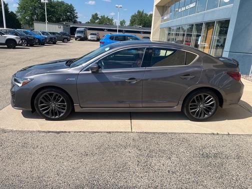 2019 Acura ILX TECHNOLOGY&A-SPEC PACKAGES