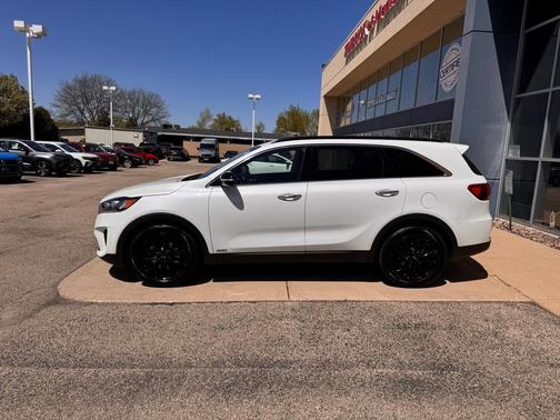 2020 Kia Sorento S
