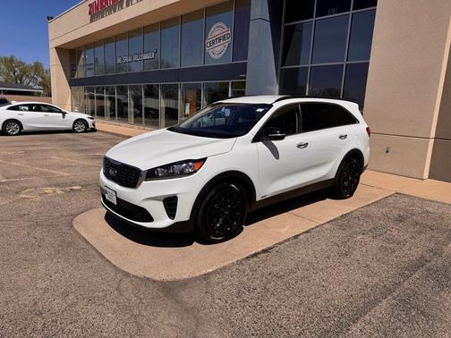 2020 Kia Sorento S
