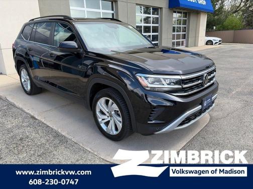Deep Black Pearl Effect 2023 Volkswagen Atlas 2.0T SE