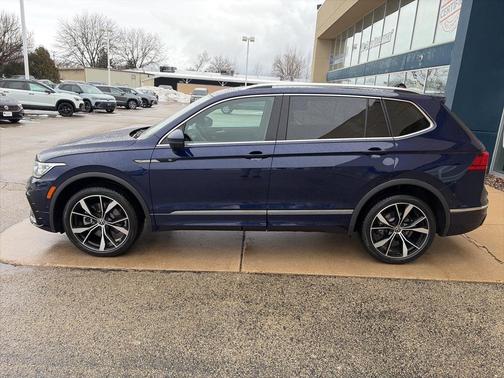 2023 Volkswagen Tiguan 2.0T SEL R-Line