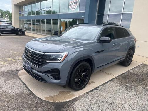 2025 Volkswagen Atlas Cross Sport 2.0T SEL R-Line Black