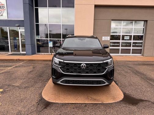 2024 Volkswagen Atlas Cross Sport 2.0T SEL